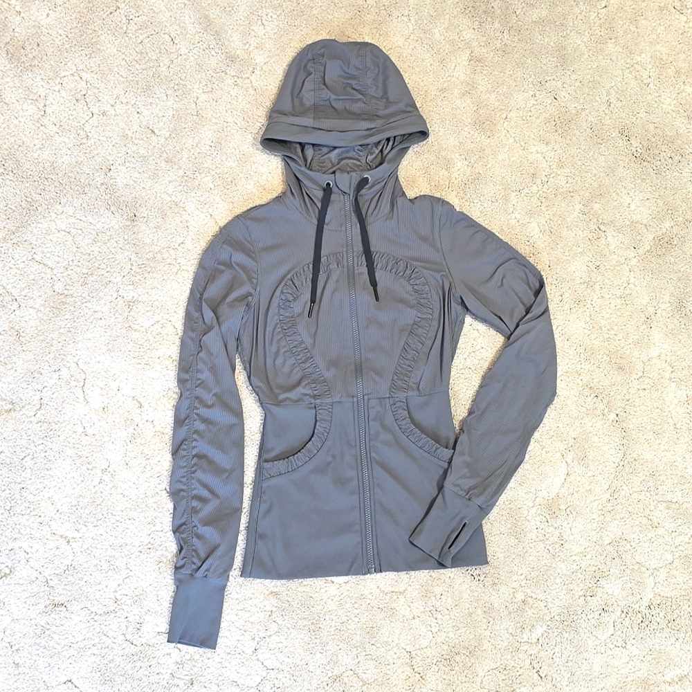Lululemon  Reversible Dance Studio